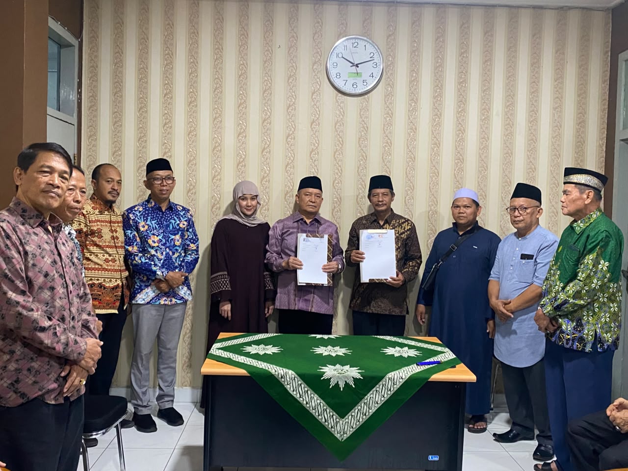 Muhammadiyah Lampung Terima Wakaf 9900 meter dari Keluarga Cik Ali Salim